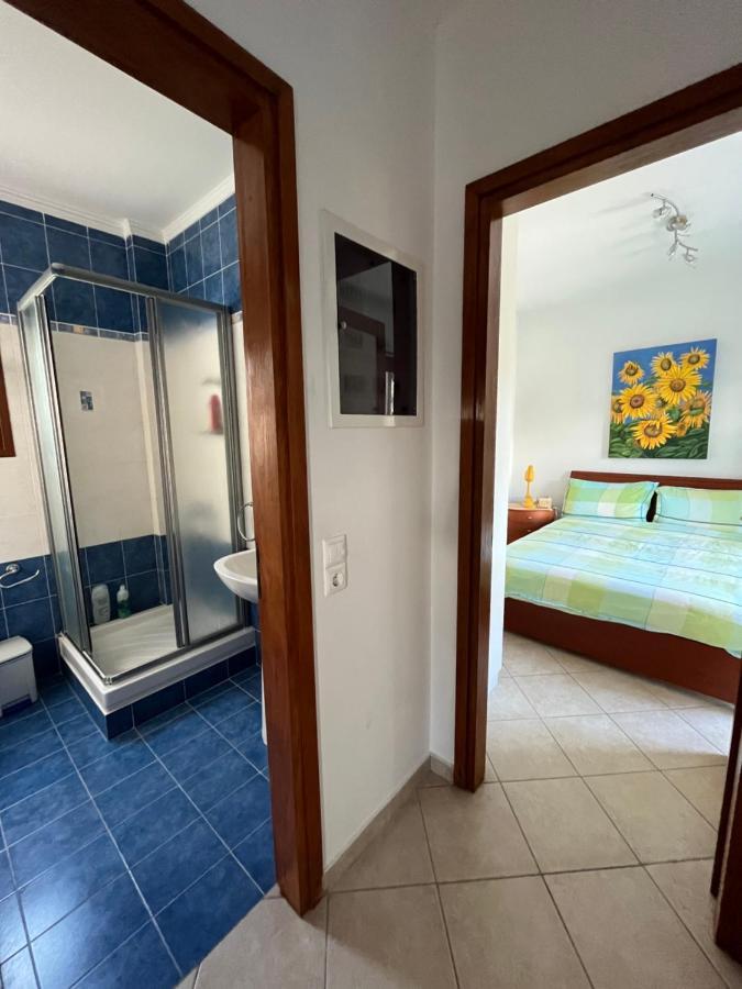 Porto Hydra - Villa Mirani Ермиони Екстериор снимка