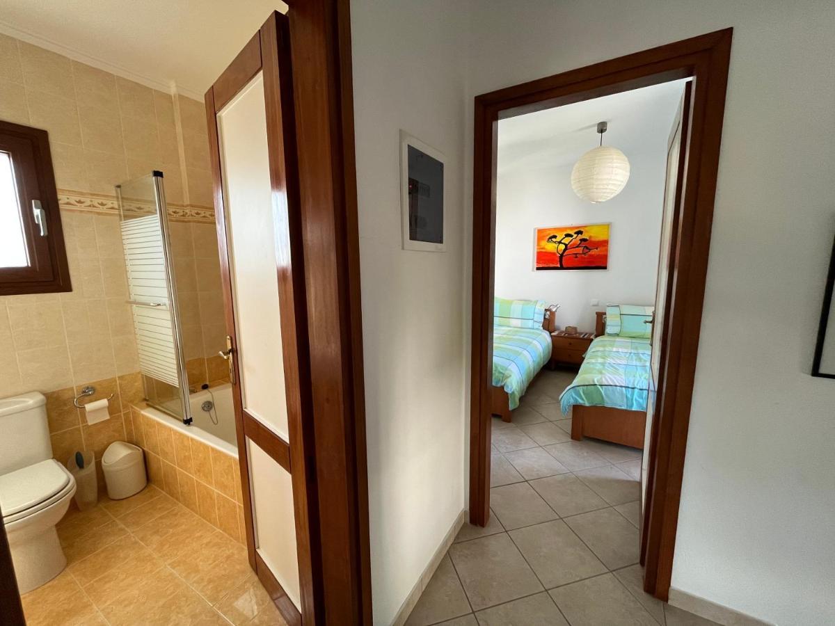 Porto Hydra - Villa Mirani Ермиони Екстериор снимка